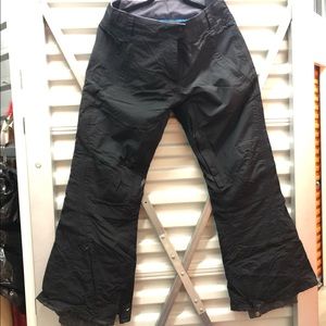 Women’s Snowboarding Pants